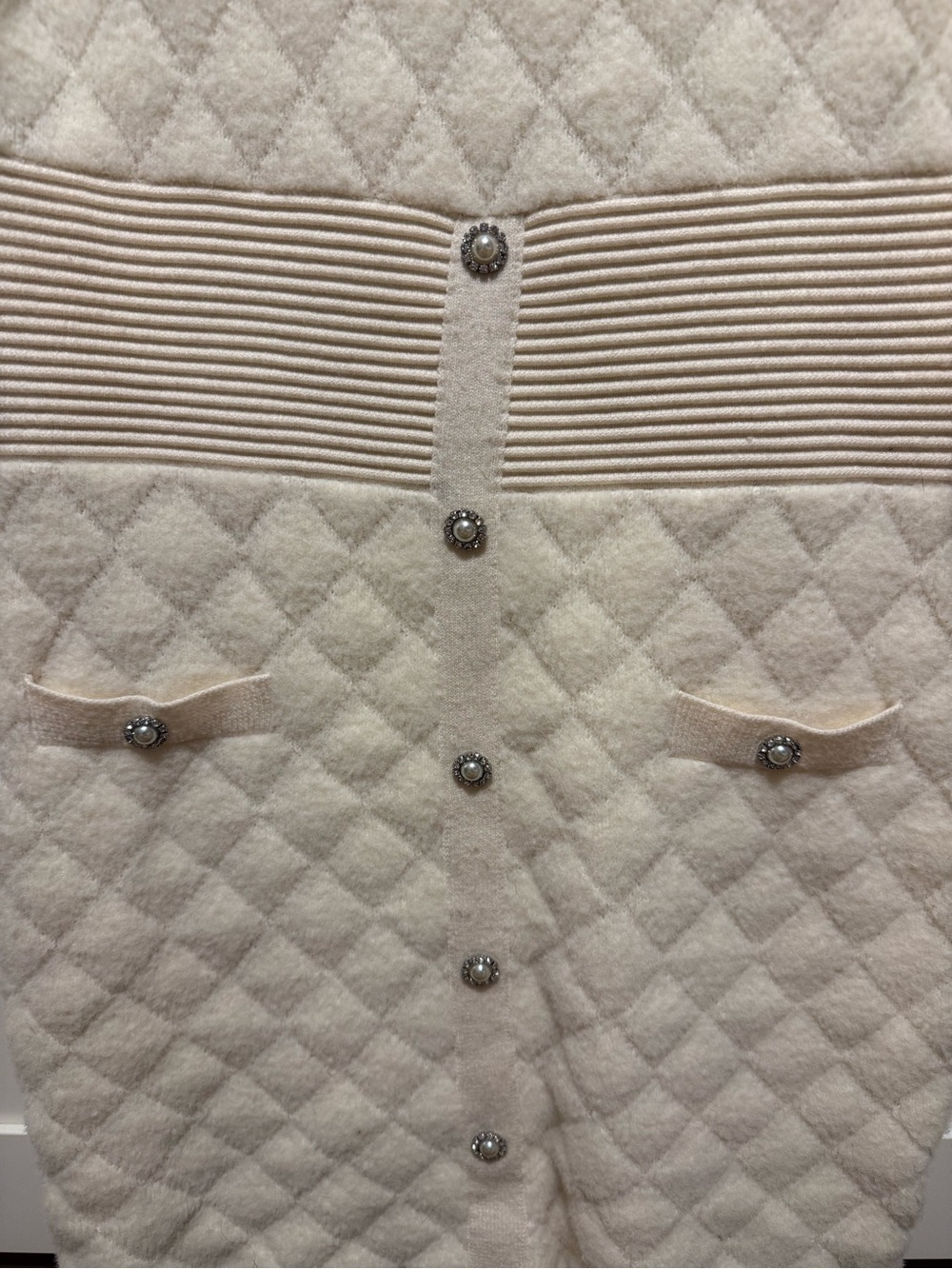 Express Ivory Quilted Button-Front Long Sleeve Sweater Dress Medium - Picture 2 of 5